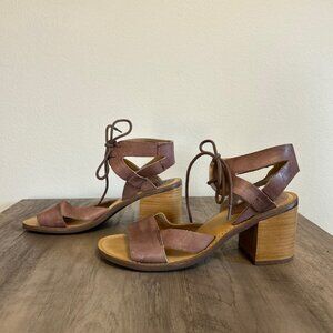 Latigo Leather Heeled Sandals, 7.5
